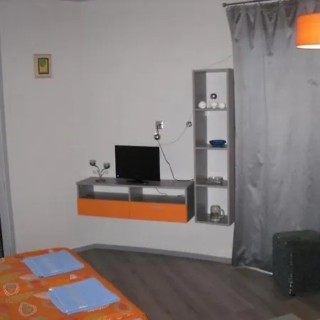 מלון Detelina Complex