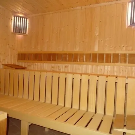 מלון Detelina Complex היסריה