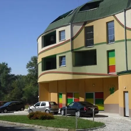 Hotel Detelina Complex *