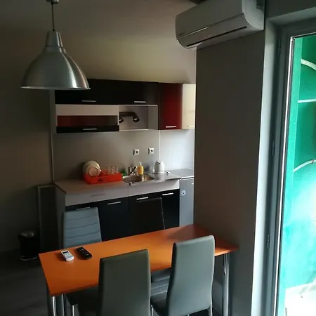 Отель Detelina Complex