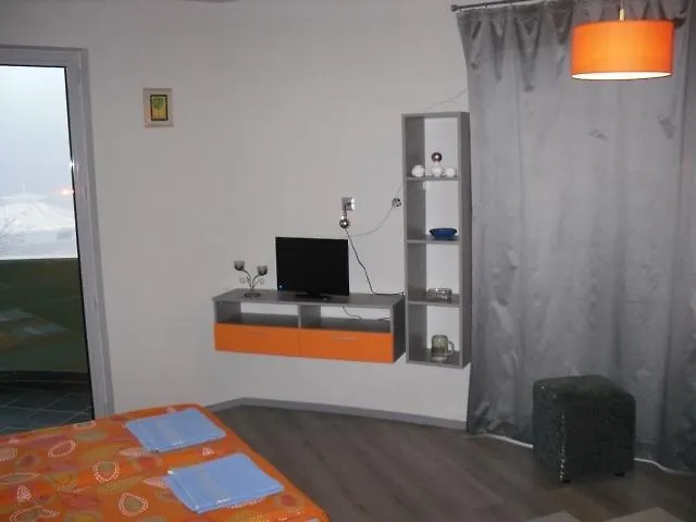 Хотел комплекс детелина