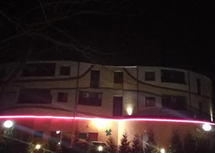 комплекс детелина Хисаря